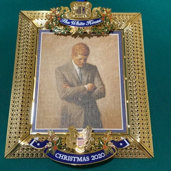 2020 White House Kennedy Christmas Ornament - Picture 5 of 7